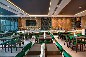 Ruby Luxury Hotel