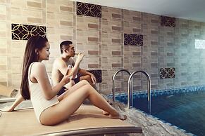 Ruby Luxury Hotel