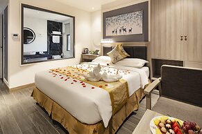Ruby Luxury Hotel