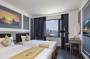 Ruby Luxury Hotel