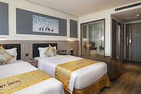 Ruby Luxury Hotel