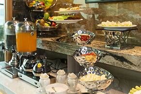 Ruby Luxury Hotel