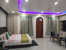 Ziro Palace Inn
