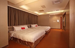 Chateau Motel