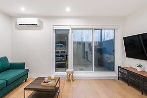 Cool and Comfortable 2 Bedroom Den