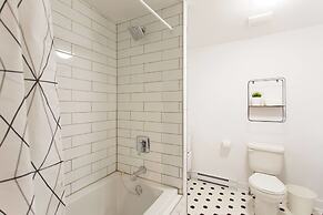 Live Like a Local in Le Plateau