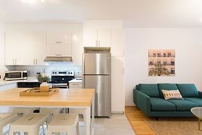 Live Like a Local in Le Plateau