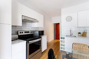 Urban Gem in Le Plateau