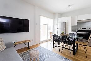 Urban Gem in Le Plateau