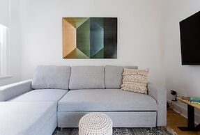 Urban Gem in Le Plateau