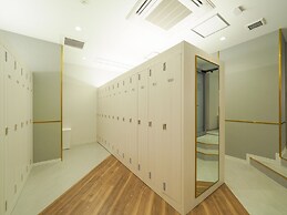 LEO YU CAPSULE HOTEL Funabashi