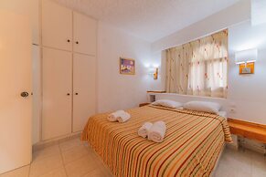 Kastro Studios Apartments