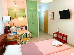 Kastro Studios Apartments