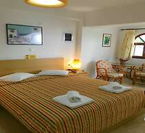 Kastro Studios Apartments