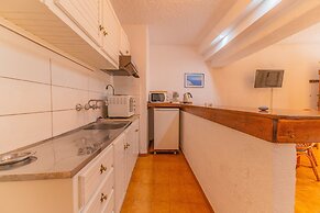Kastro Studios Apartments