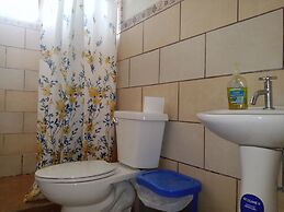 Hostel Marisol Playa Samara