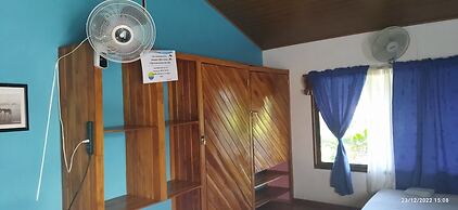 Hostel Marisol Playa Samara