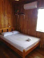Hostel Marisol Playa Samara