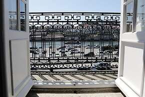 Porto Tile House