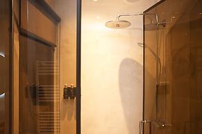 La Suite Boutique Hotel
