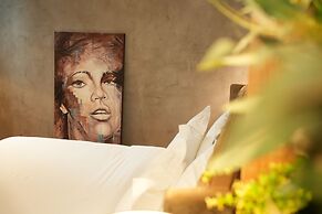 La Suite Boutique Hotel
