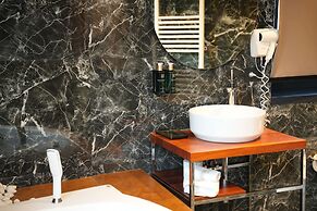 La Suite Boutique Hotel