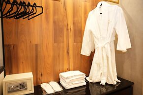 La Suite Boutique Hotel