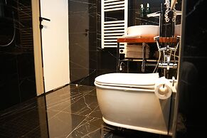 La Suite Boutique Hotel