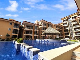 Beachfront Jaco Condos - Fully Equipped - 6 Pax