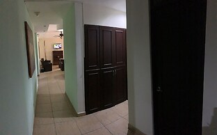Beachfront Jaco Condos - Fully Equipped - 6 Pax
