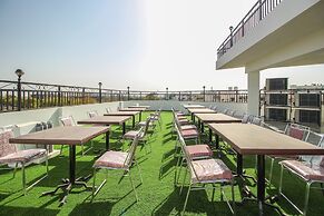 OYO 35787 Hotel Lotus
