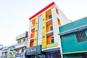 OYO 29878 Sri Abirami Inn