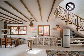 Zorba Estate