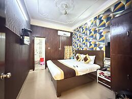 Hotel Prakash Palace