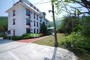 M Motel