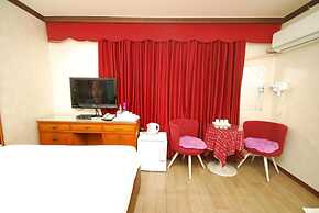 M Motel