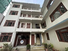 Nirvaan Guest House