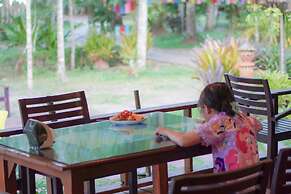 Ko Kut Ao Phrao Beach Resort
