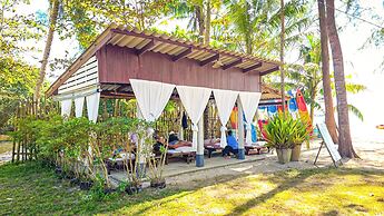 Ko Kut Ao Phrao Beach Resort