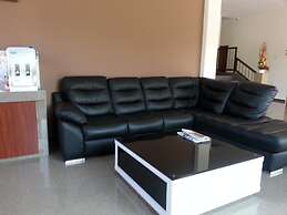 Hotel Alor Villa