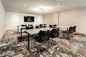 Canvas Moncton, Tapestry Collection by Hilton