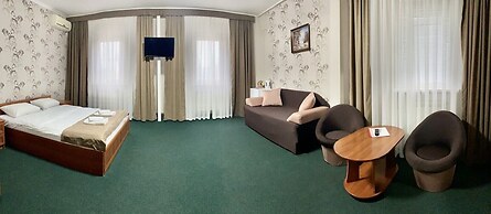 Hotel LaMa 2