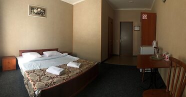 Hotel LaMa 2