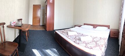 Hotel LaMa 2