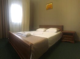 Hotel LaMa 2
