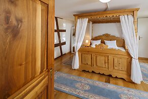 Historische Residenz Lindeneck
