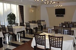 Hotel Zaurale