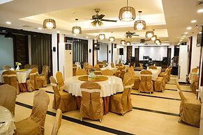 ERUS SUITES HOTEL BORACAY