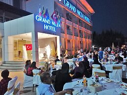 Grand Nicea Hotel