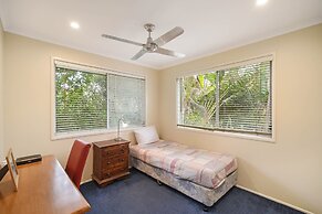 Beach Affair - 10 Callitris Crescent